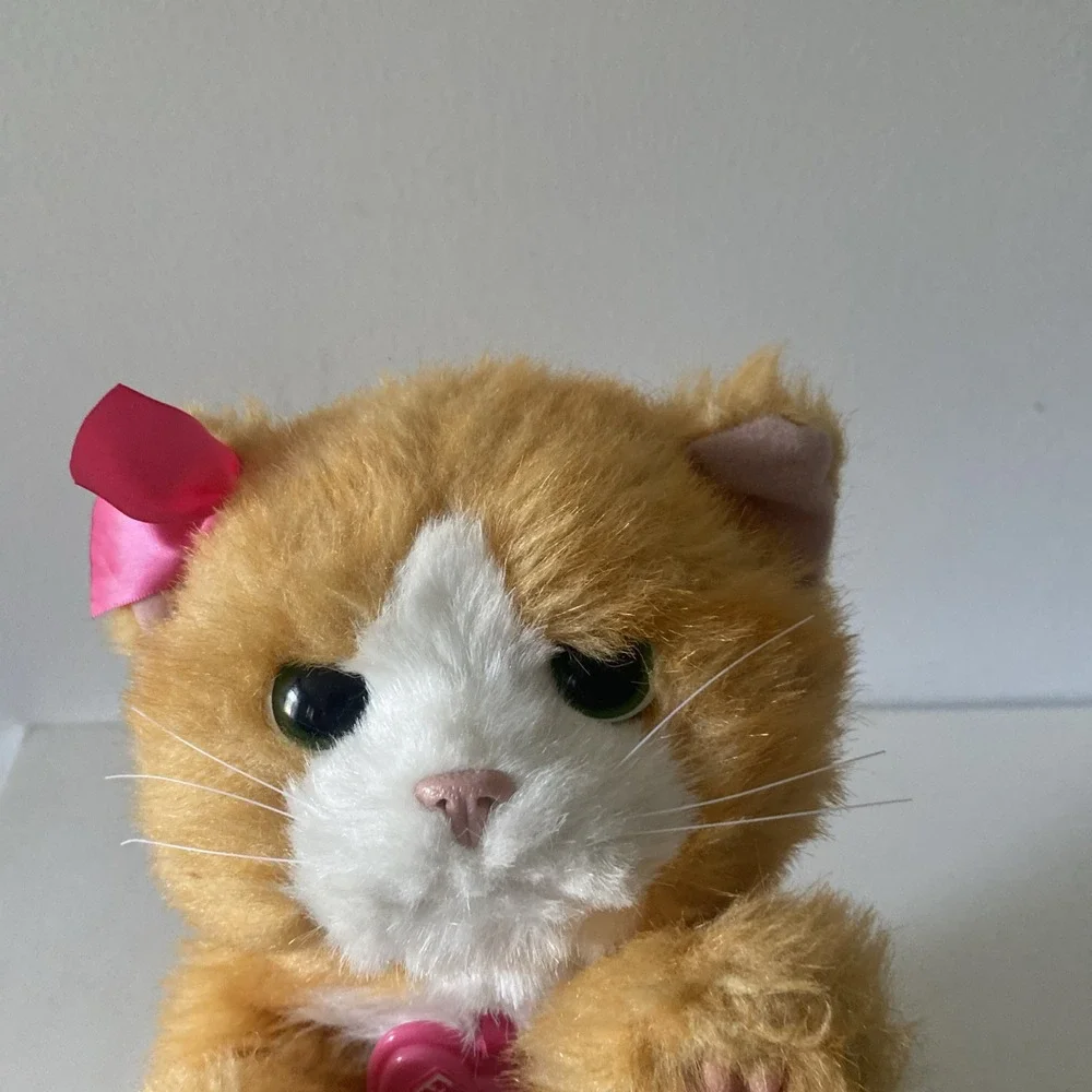 FurReal Friends DAISY Plays With Me Kitty Kitten Orange Cat Interactive Pet